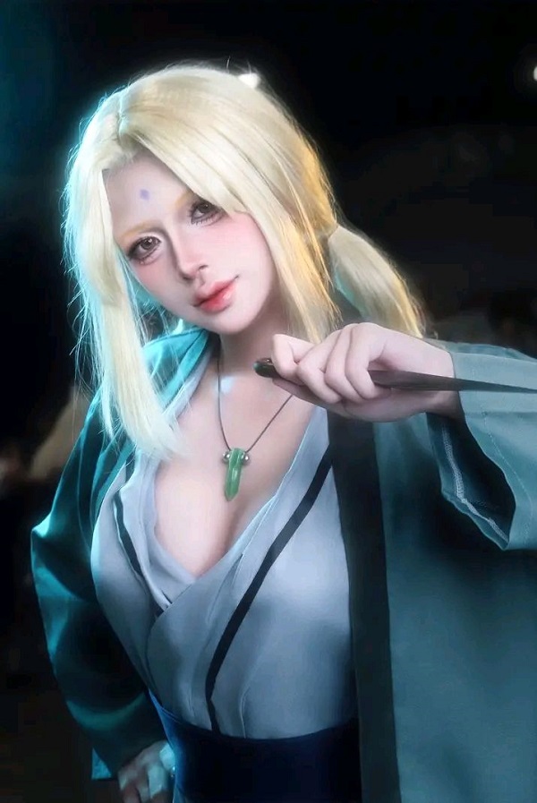 cosplay tsunade 30 cosplay tsunade 30